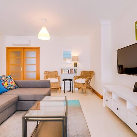 Al- Apartamentos Novos Vista Mar Куартейра Екстериор снимка