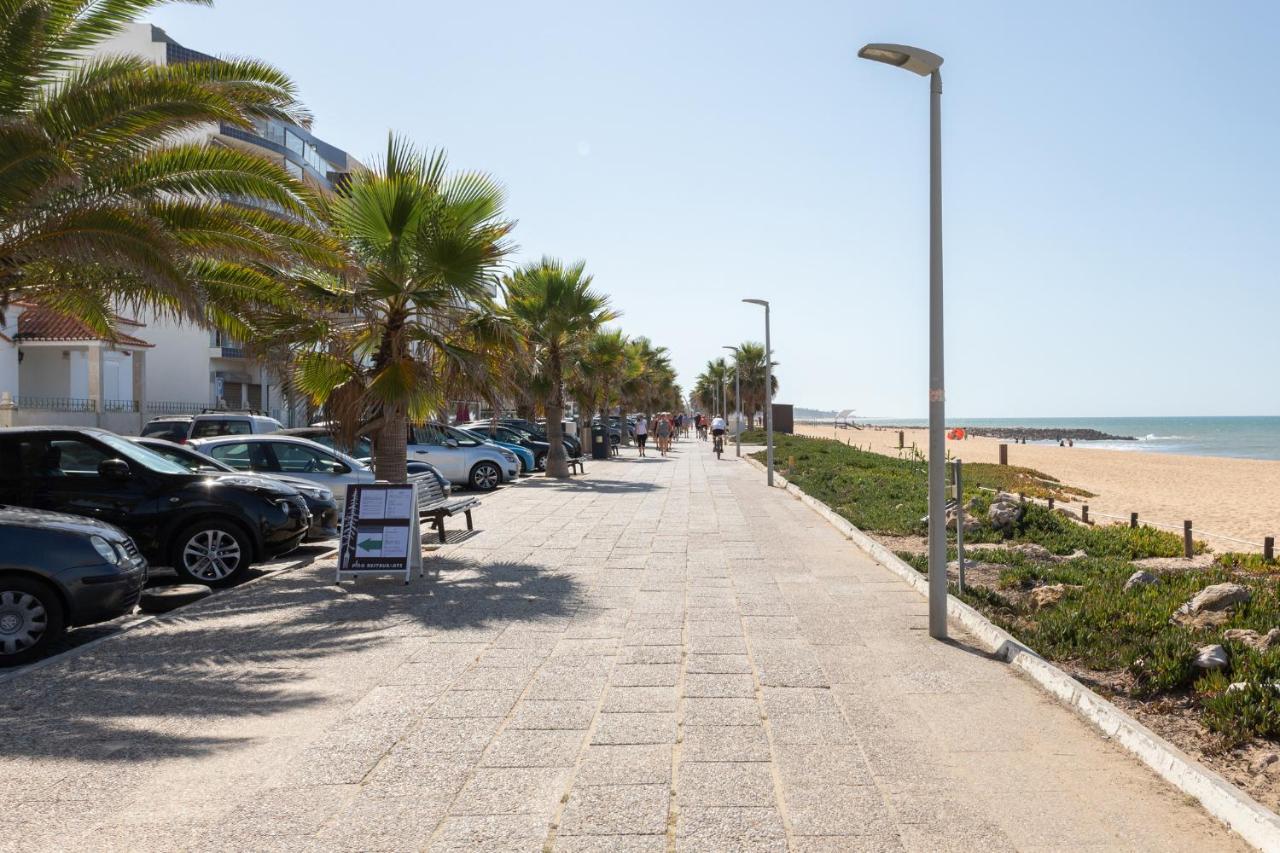 Al- Apartamentos Novos Vista Mar Куартейра Екстериор снимка