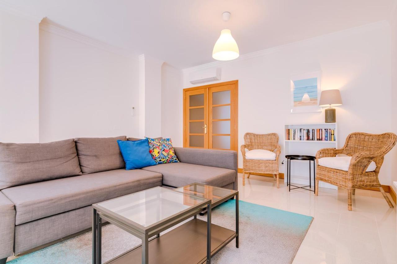 Al- Apartamentos Novos Vista Mar Куартейра Екстериор снимка