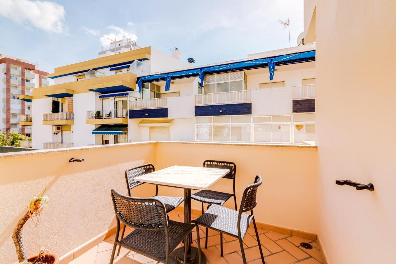 Al- Apartamentos Novos Vista Mar Куартейра Екстериор снимка