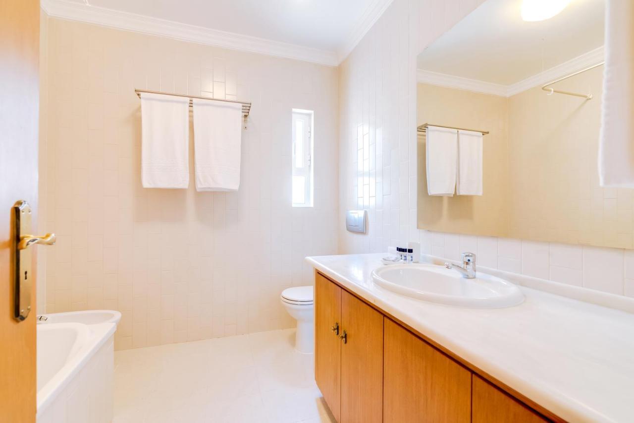 Al- Apartamentos Novos Vista Mar Куартейра Екстериор снимка