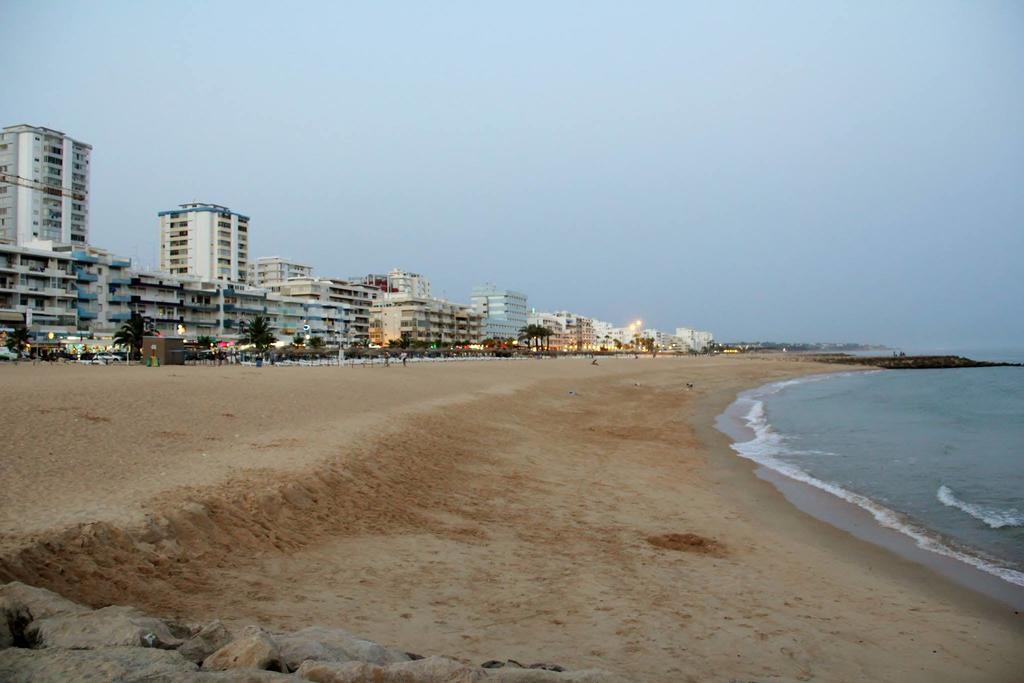Al- Apartamentos Novos Vista Mar Куартейра Екстериор снимка